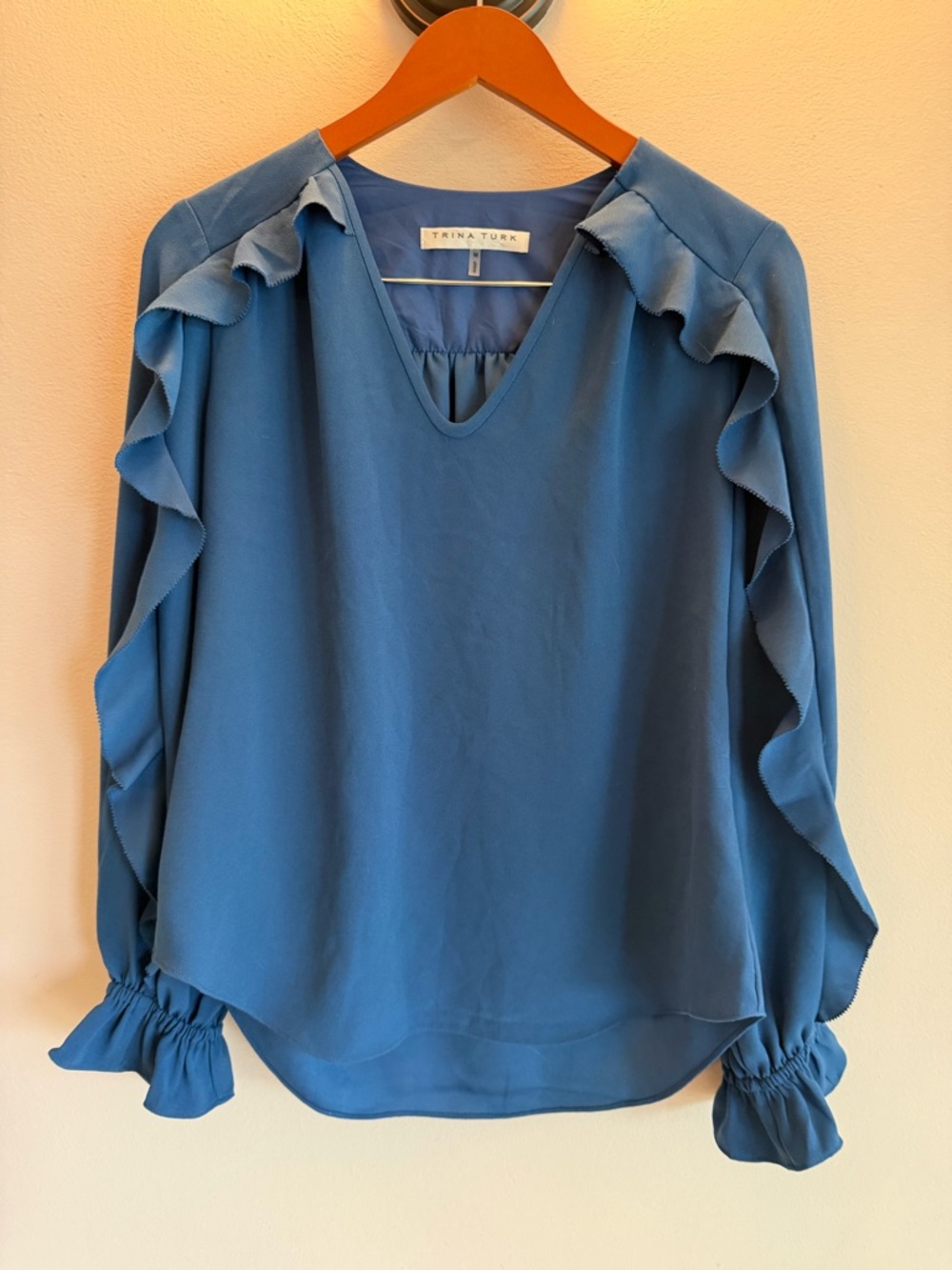 Trina Turk Womens Blue Ruffle V-Neck Long Sleeve Blouse Medium